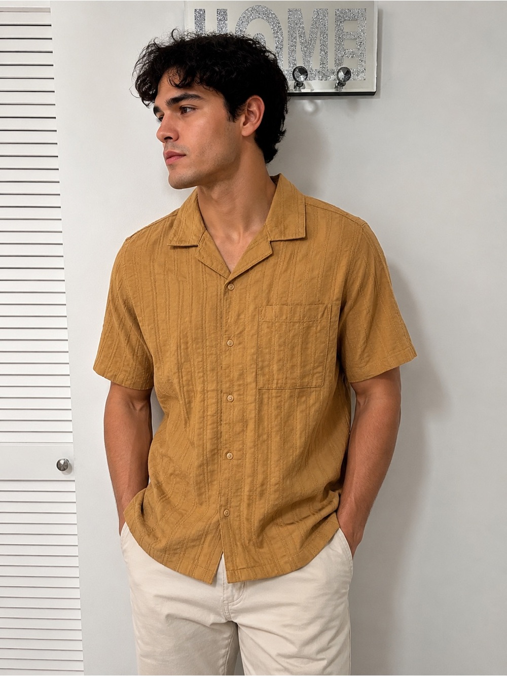 No Boundaries XL Textured Resort Shirt NWT Camp Collar Beige Tan Summer